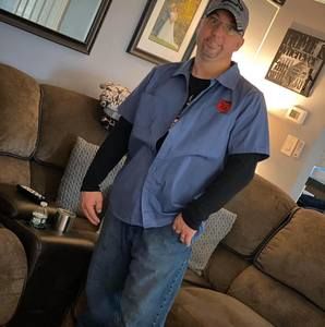 Meet your Posher, Bruce